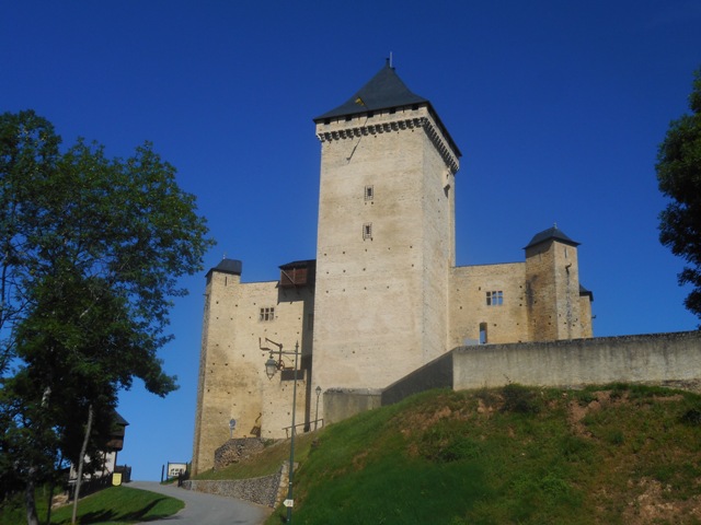 chateau Mauvezin proche Capvern